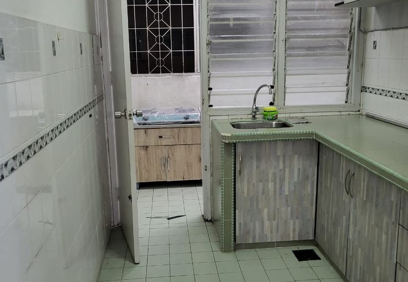 Subang Perdana Goodyear Court 9