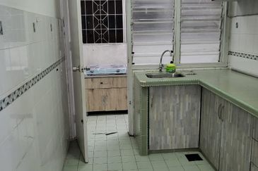 Subang Perdana Goodyear Court 9