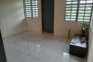 TAMAN ANJUNG BERCHAM MEGAH