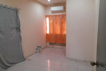 TAMAN ANJUNG BERCHAM MEGAH