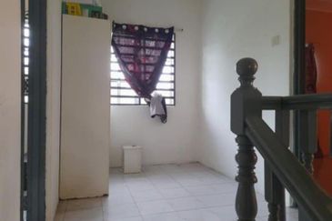 TAMAN ANJUNG BERCHAM MEGAH