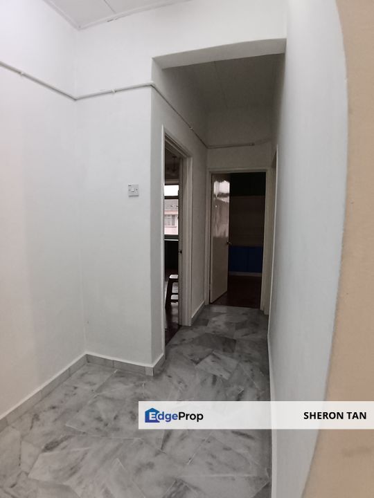 Good Year court  7 , Selangor, USJ