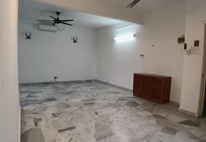 Subang Perdana Goodyear Court 7