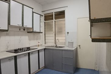 Subang Perdana Goodyear Court 7