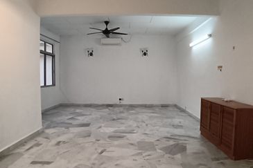 Subang Perdana Goodyear Court 7