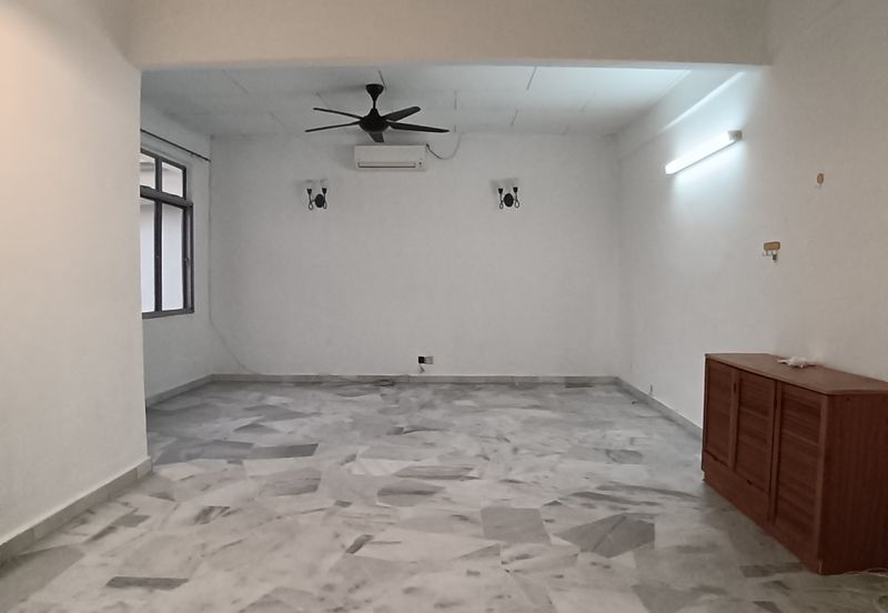 Subang Perdana Goodyear Court 7