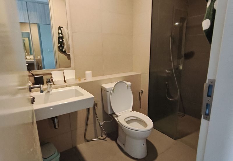 Paloma @ Tropicana Metropark