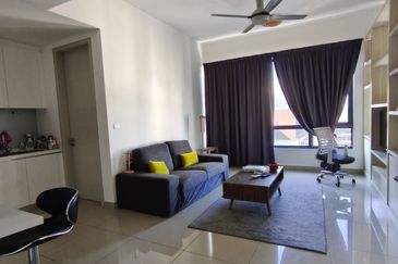 Paloma @ Tropicana Metropark