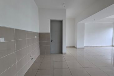 East 57 (Residensi Laman Timur)