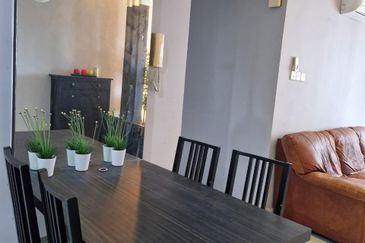 E-Tiara Serviced Apartment