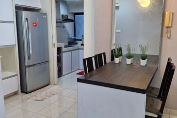 E-Tiara Serviced Apartment