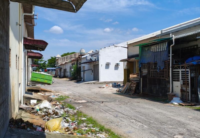 Shah Alam Technology Park , Seksysen 33