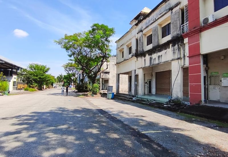 Shah Alam Technology Park , Seksysen 33