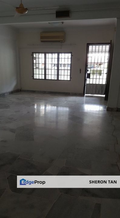 USJ 14 , double storey link , Selangor, USJ