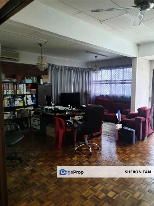 Bungalow at Taman Uda Jaya , Ampang Jaya, Selangor, Ampang
