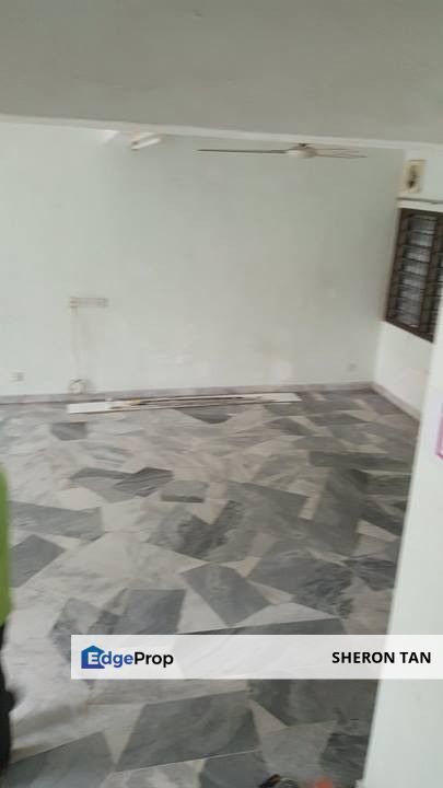 USJ 4 double storey link end lot unit for rent, Selangor, USJ