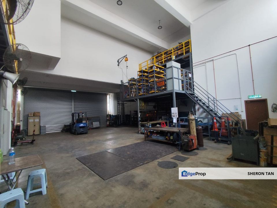 Bukit Kemuning Light Industrial 2.5 sty  intermediate Lot , Selangor, Shah Alam