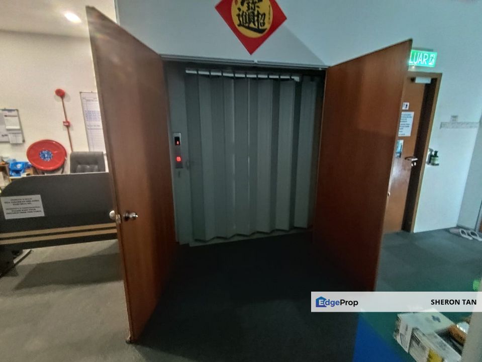 Bukit Kemuning Light Industrial 2.5 sty  intermediate Lot , Selangor, Shah Alam