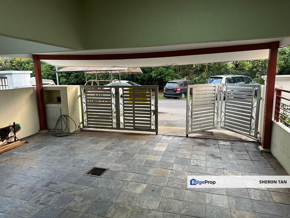 USJ 22 Landed  22x75 double storey link, Selangor, USJ