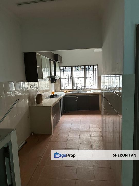 USJ 22 Landed  22x75 double storey link, Selangor, USJ