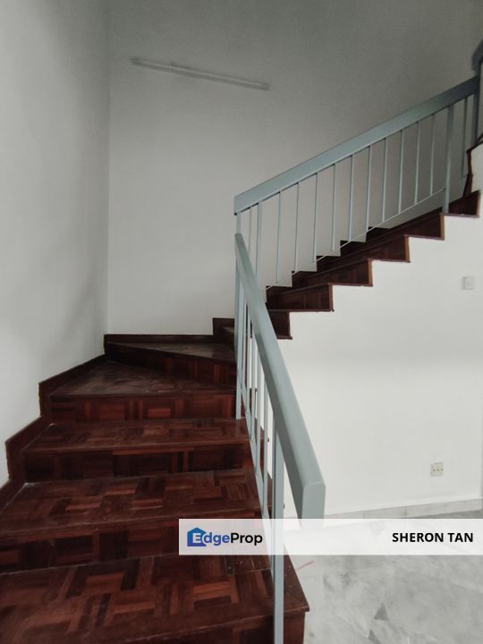 Usj 4 24x75 double storey link , Selangor, USJ