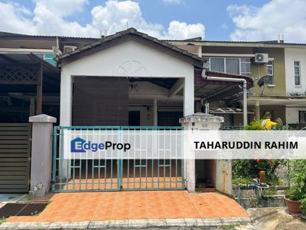 Renovated Double Storey Semi Terrace House at Bandar Tasik Kesuma, Semenyih, Selangor, Semenyih