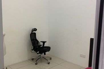 D'Pandan Business Square  4th Floor Office