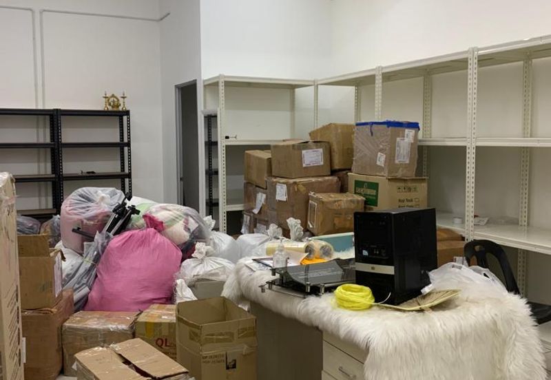 D'Pandan Business Square  4th Floor Office