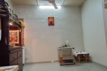 Bandar Sungai Long Jalan SL7