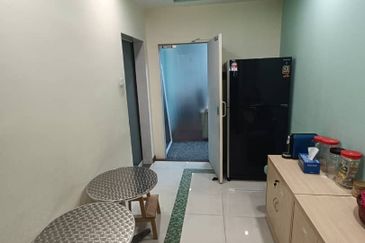 IQI Boulevard 2nd Floor Office Fully Renovation 