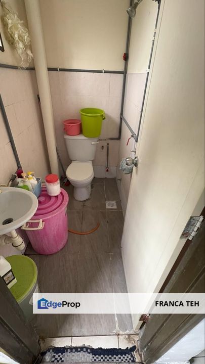 Hata Square Apartment with Lift Low Floor, Selangor, Pandan Indah