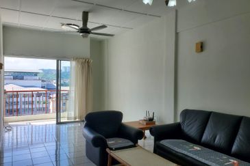 Pandan Court, Taman Pandan Mewah