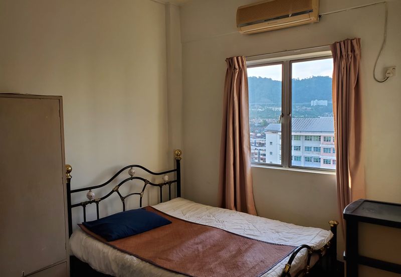 Pandan Court, Taman Pandan Mewah