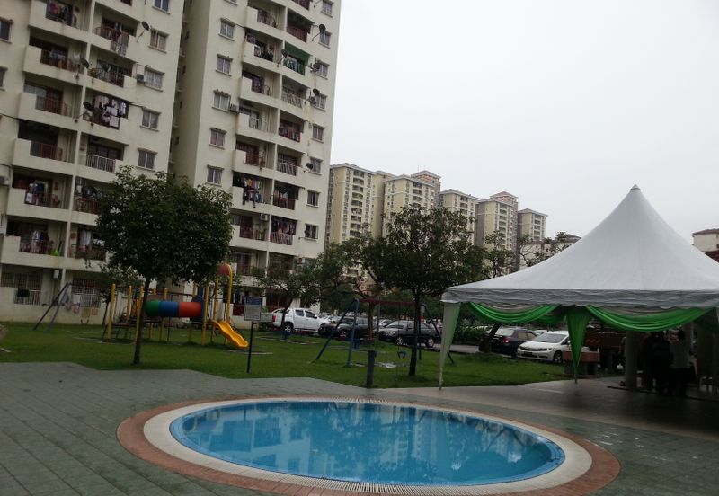 Pandan Court, Taman Pandan Mewah