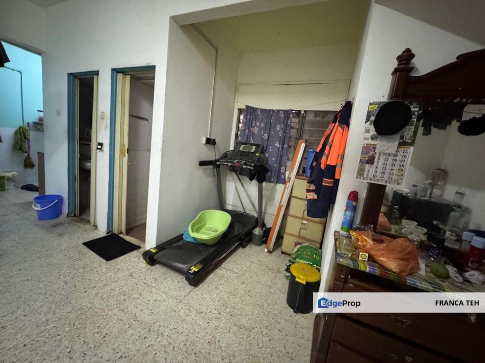 Taman Bukit Teratai Shop Apartment, Ampang Sale, Selangor, Ampang