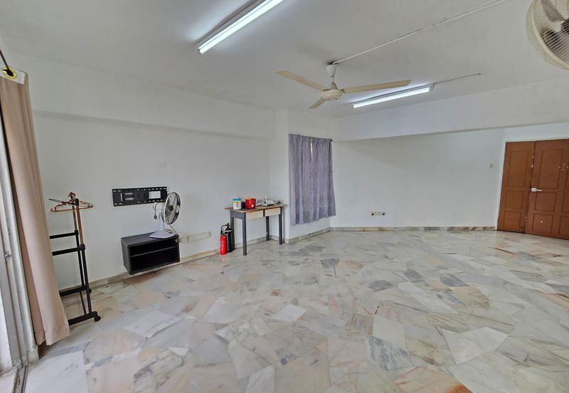 Le Jardine Condominium