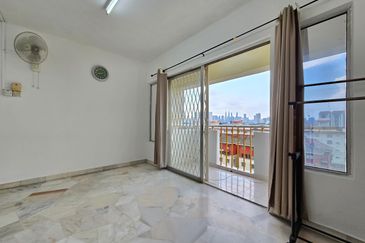 Le Jardine Condominium