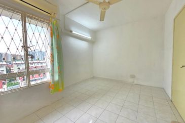 Le Jardine Condominium