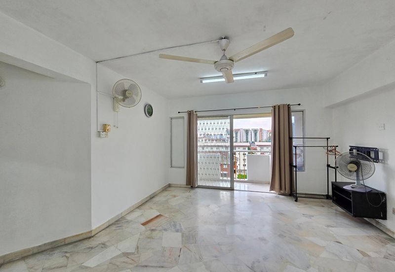 Le Jardine Condominium