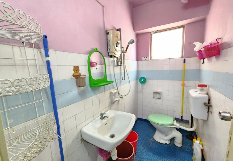 Le Jardine Condominium