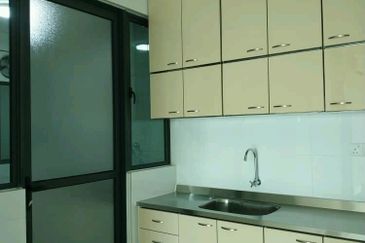 KL Trader Square Service Residence 