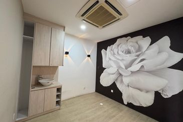 Jalan Maroof, Bangsar Bungalow House Nice Renovation Great Location