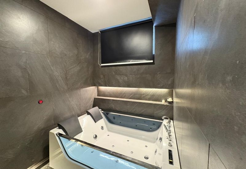 Jalan Maroof, Bangsar Bungalow House Nice Renovation Great Location