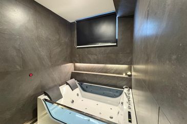 Jalan Maroof, Bangsar Bungalow House Nice Renovation Great Location