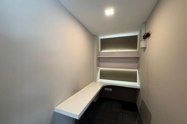 Jalan Maroof, Bangsar Bungalow House Nice Renovation Great Location