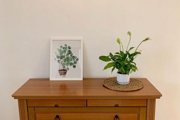 Merak Kayangan Court