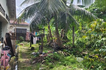 Kampung Ampang Campuran