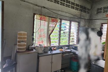 Kampung Ampang Campuran