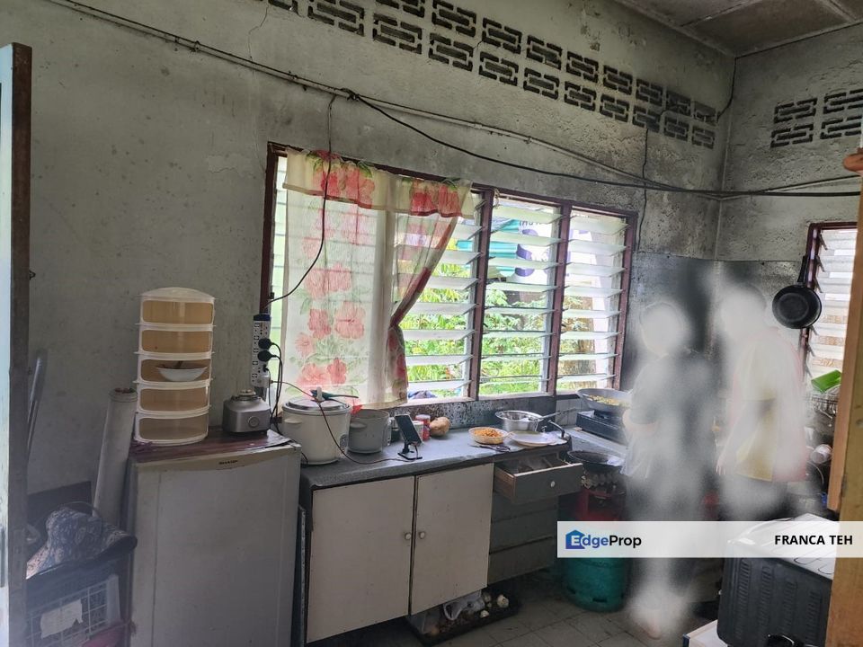 Kampung Ampang Campuran Single Storey House with Big Land at both side, Selangor, Ampang