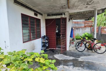 Kampung Ampang Campuran